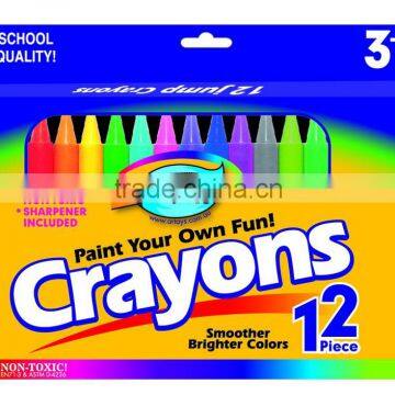 12 crayons