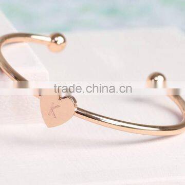 2016 New Design Stainless Steel Rose Gold Plated Heart Cuff Bangle