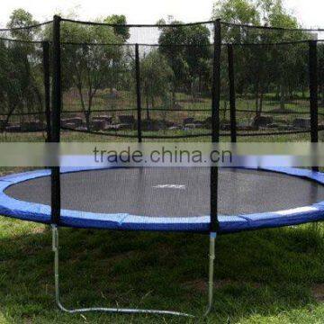 TRAMPOLINE WITH ENCLOSURE