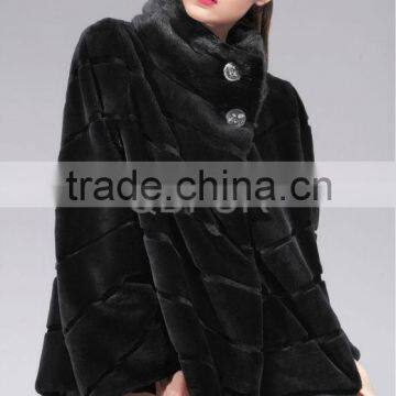 QD27553A Women Sheared Rex Rabbit Fur Coat With Mink Fur Collar