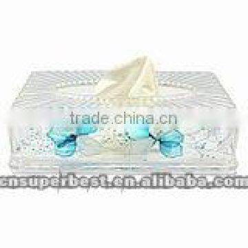 Acrylic tissue box/napkin holder with elegant style