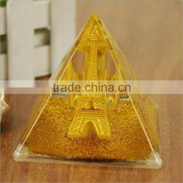 Newest Design Gloden Crystal Pyramid Shape Pen Holder