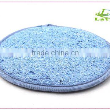 scouring pad with seaweed bath sponge