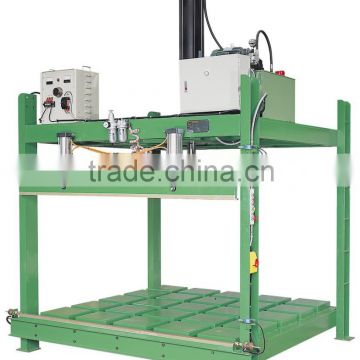 FOAM BLOCK COMPRESSED PACKING EQUIPMENT