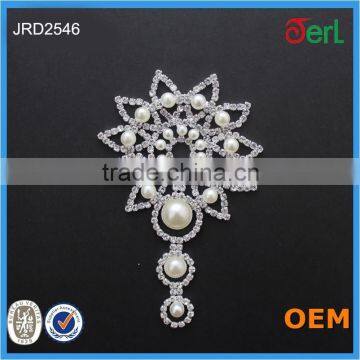 Hot Sales New Style Dazzling and Elegant Flower-shaped Rhinestone Lace for Decoration