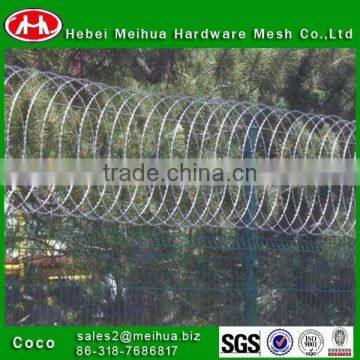 2017 hot! home depot wires hot dipped razor barbed wire price for sale/low price concertina razor barbed wire (manufacturer)