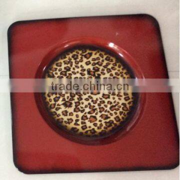 Red Color Square Plastic Charger Plate