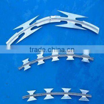 PVC coated barbed iron wire