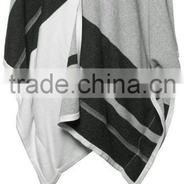Women Knitted Pattern Fashion Cashmere Poncho Shawl photo-2