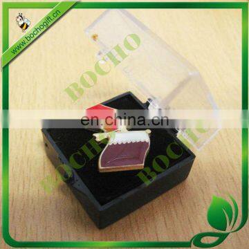 flag lapel pin badges with box