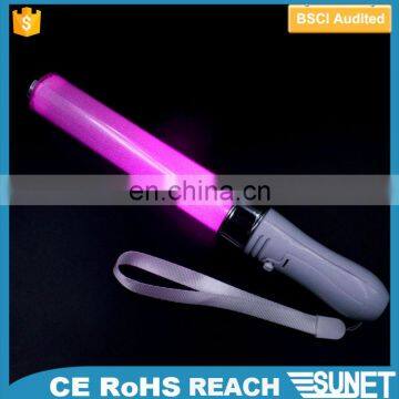 Concert battery operated color change controlled led glowsticks flashing cheering stick