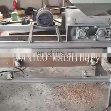 Small almond cracking and shelling machine/walnut sheller machine