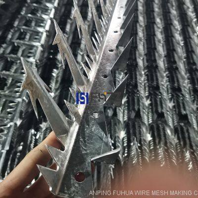 Galvanized Wall Spikes, Galvanized Large Wall Spikes, Galvanized Razor Spikes, Galvanized Spear Spikes, Made in China