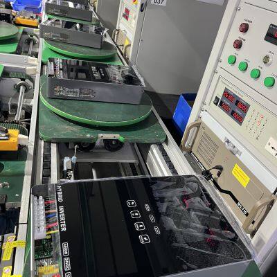 Off-Grid Hybrid Solar Inverter 4kW 24VDC Input 110VAC Pure Sine Wave photo-4