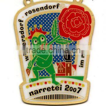 Metal embroidery badge