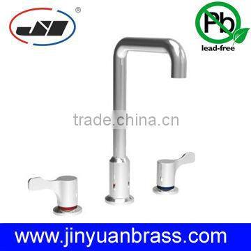 Lead Free brass Two Handle Kitchen Faucet