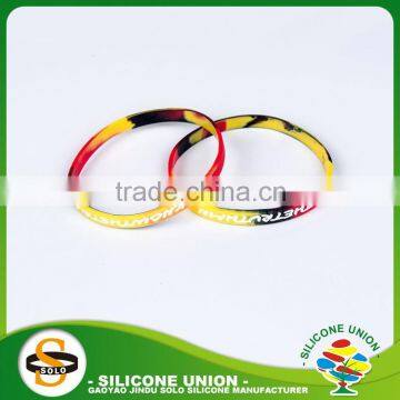 popular advertising silicone bracelet thin and plain silicone bracelet