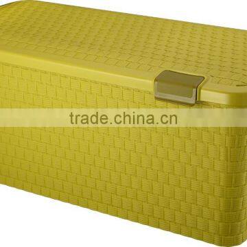 Decrative Plastic Rattan Basket With Lid