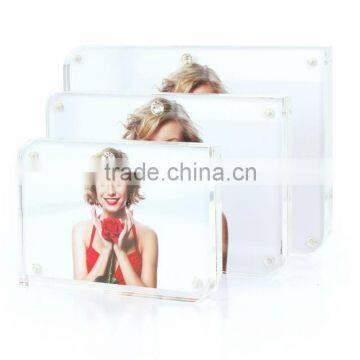 Wholesale custom acrylic magnetic photo frame/new style acrylic photofunia