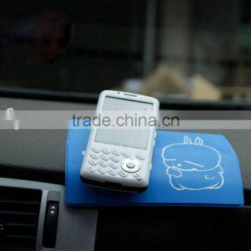 the silicone anti-slip mobile phone car mat