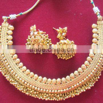 GOLD PLATED TEMPLE DESIGN Necklace JHUMKA EARRING Set photo-2