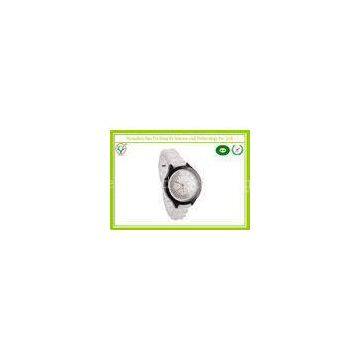 Logo Embossed Silicone Strap Quartz Movt Watches With White Interchangeable Band