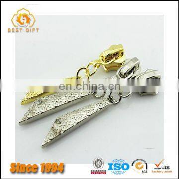 Wholesale Custom Cloth Accessories Gold Logo Metal Zippers for Jacket