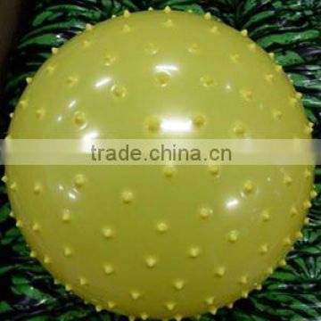 massage ball/plastic massager ball/PVC BALL / FITNESS BALL