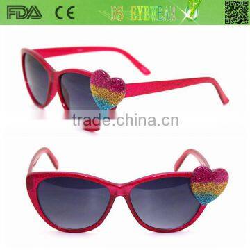 High quality heart accessory sun glasses for kids,gift for kids