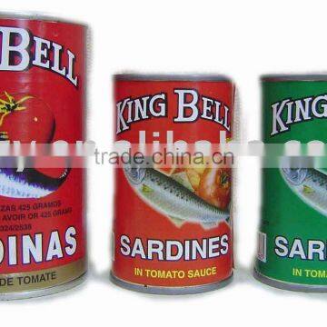 Canned sardines in tomato sauce