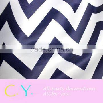 Chervon Printing Tablecloth White/Navy Blue