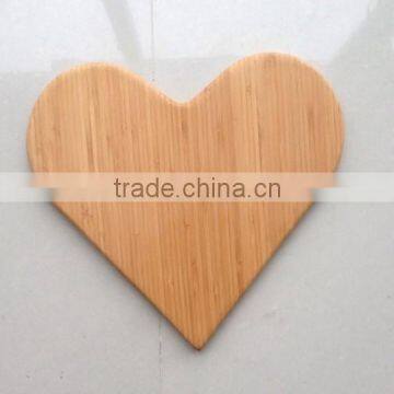 highest quality heart shape bamboo cutting board smooth side pressing