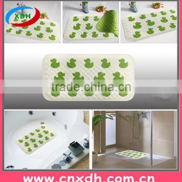 Heat resistant anti slip PVC bath mat