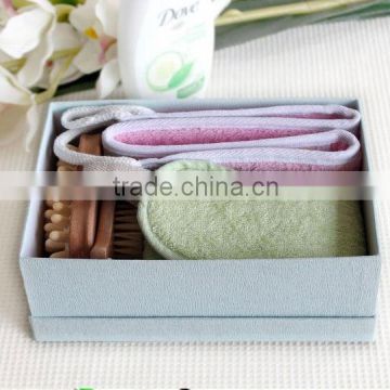 Bath scrubber gift set