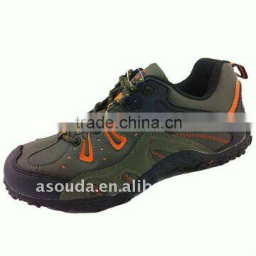 2016 new wholesale outdoor shoes