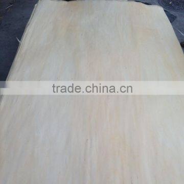 NATURAL BASSWOOD ROTARY CUT VENEER