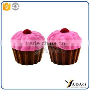 Pink Cute Cake Velvet Gift Box for Jewelry Packaging Box photo-4