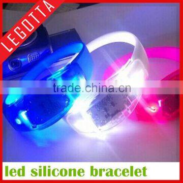 Wholesale bulk sale party lighted oem custom printed led bracelet