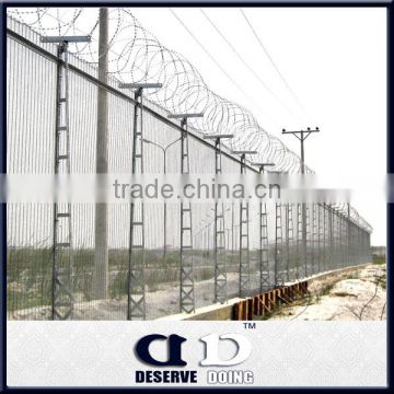 Welded mesh fence high security fence