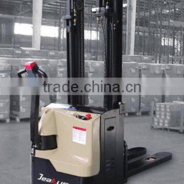 Factory Direct Supply Best Sale 2TElectric Stacker photo-2