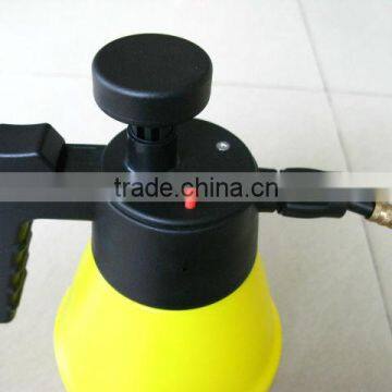 Plastic Garden Pressure Sprayer Bottle photo-3