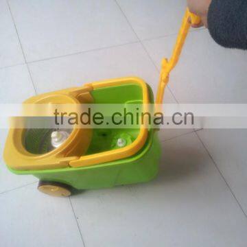 Vivinature Easy Wring Spin Mop and Bucket System