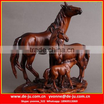 Family Gift Chinese Horse Sculpture Resin