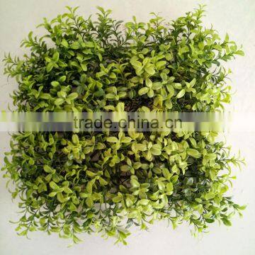 Lifelike Outdoor and Indoor Decoration Artificial Grass Boxwood Mat photo-3