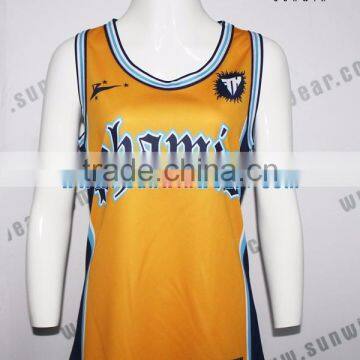 2016 Best Sublimation 100% Polyester Basketball Jersey Custom Logo Design Latest Basketball Jersey photo-2