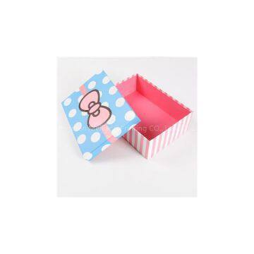 2015 New Design Paper Gift Box Customized Carton Gift Box