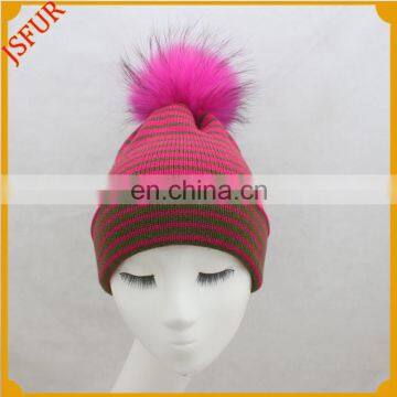 Best Choose Cheap Knit Design Bobble Hat With 100% raccoon fur Pom Poms