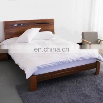 Changshu Supper Thick Waterproof Anti-dust Bed Pad Mattress Topper With 100% Polyester Fill photo-2