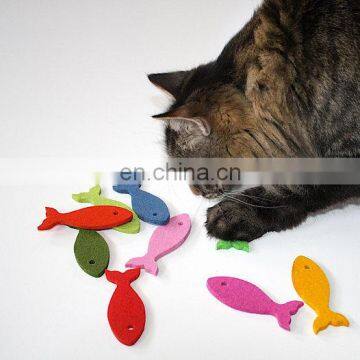 Customized Nature Fish Shape Felt Cat Toy With Various Colors photo-2