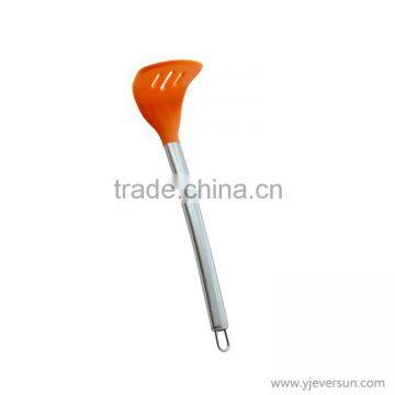 New arrival Food grade & heat resistant potato ricer